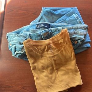 Gap denim high rise skinny legging stretchy T shirt xl mustard color gently used